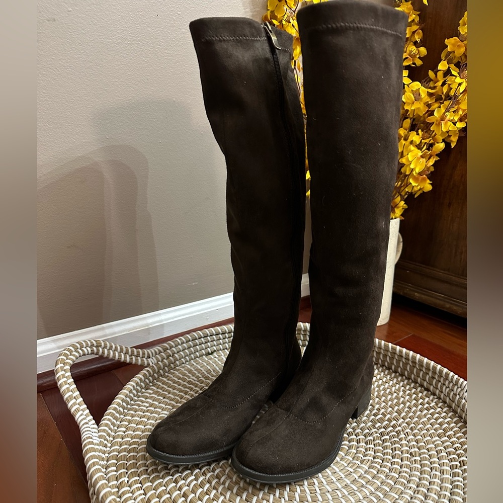 Bussola Suede riding boots